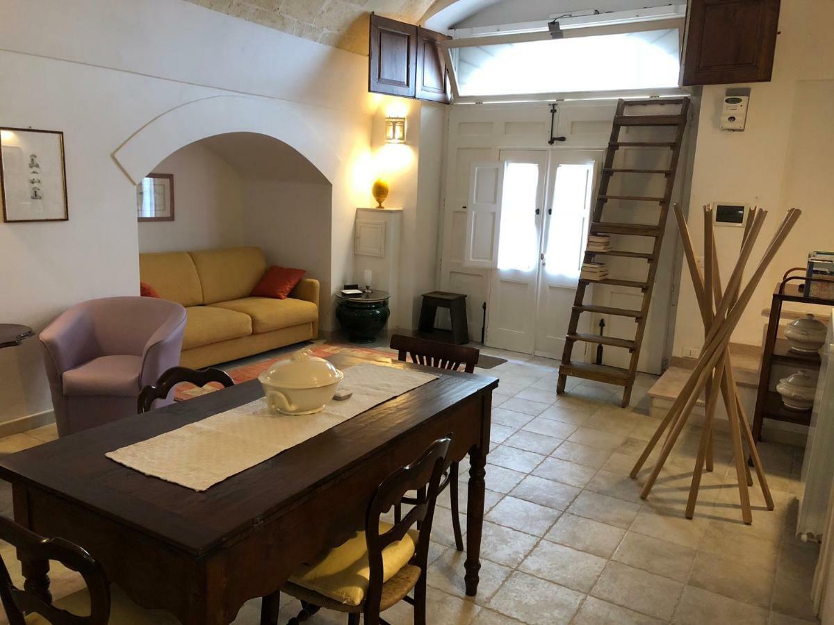 “Il Mosaico” Suite Apartment - Grottaglie Esterno foto